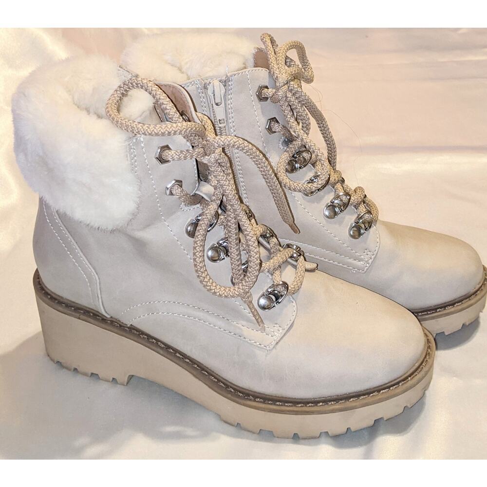DV by Dolce Vita Girl's Faux Shearling Trimmed Zip Up Wedge Ankle Boots Size 5.5